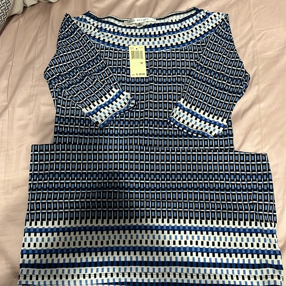 Box Pattern White, Black, and Blue Dress Size M